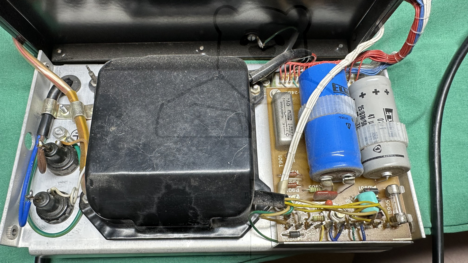 Transformator und Gleichrichterplatine